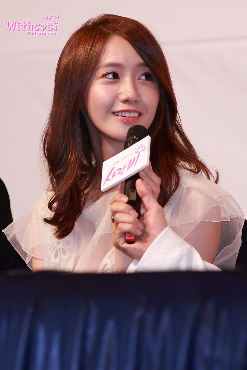 Yoona @KBS Love Rain Press Conference  1143243E4F6B27732450A2