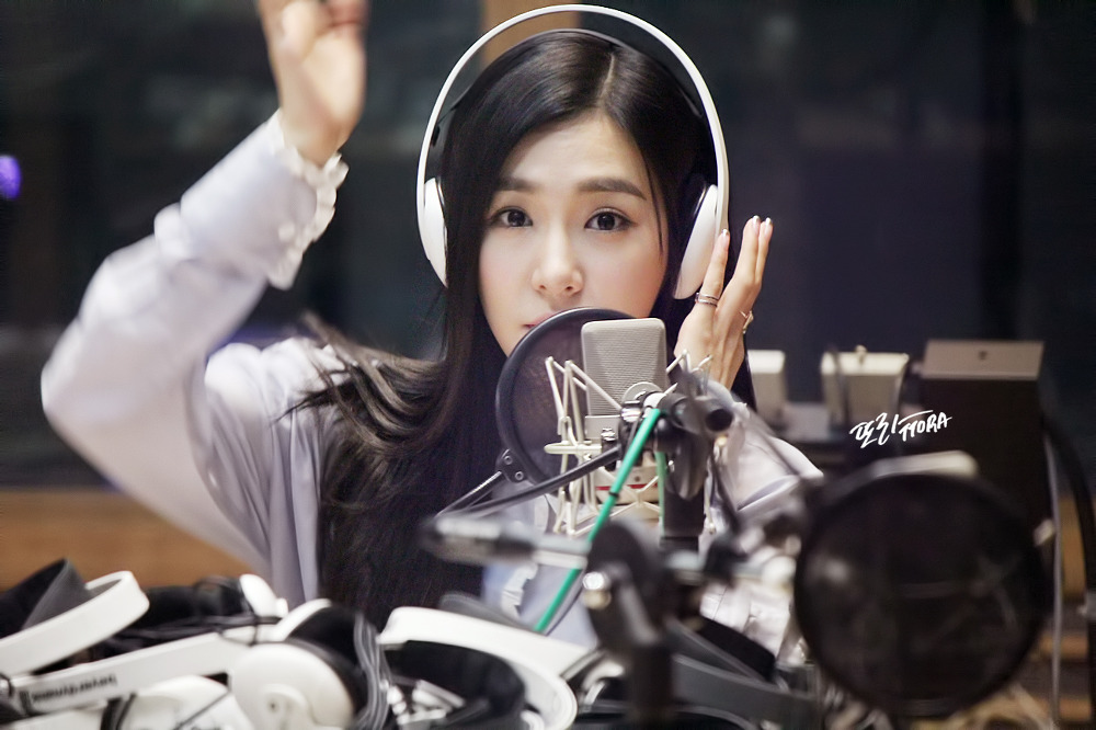 [OTHER][06-02-2015]Hình ảnh mới nhất từ DJ Sunny tại Radio MBC FM4U - "FM Date" - Page 17 2458C73D557EA6AC073256