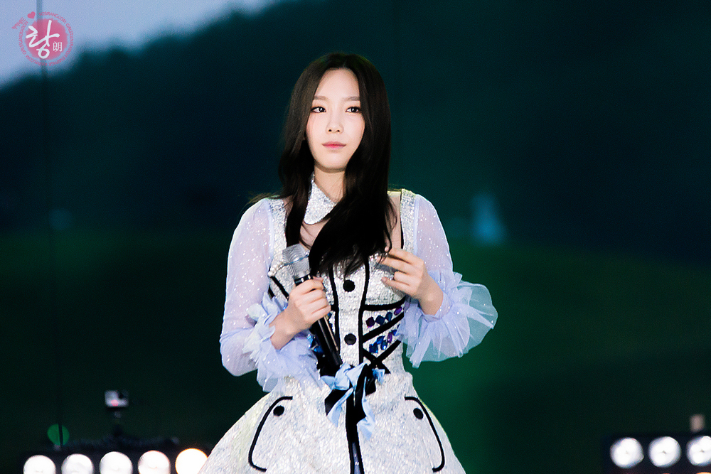[PIC][31-08-2013]TaeTiSeo biểu diễn tại "SUNCHEON BAY GARDEN EXPO 2013 K-POP CONCERT" vào tối nay 272D054C522349AF06FFB5