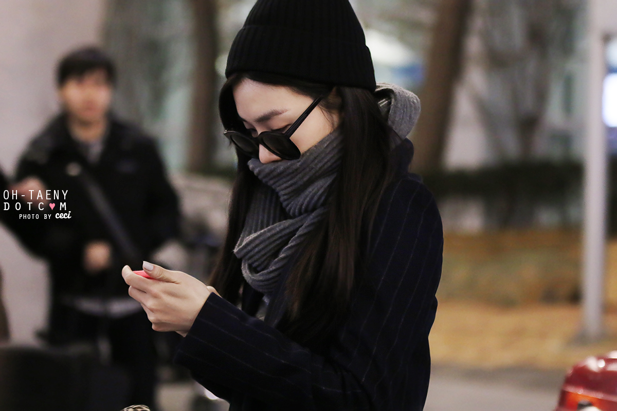 [PIC][09-01-2014]Tiffany và Yuri trở về Hàn Quốc vào chiều nay 2747DC4352E24887245307